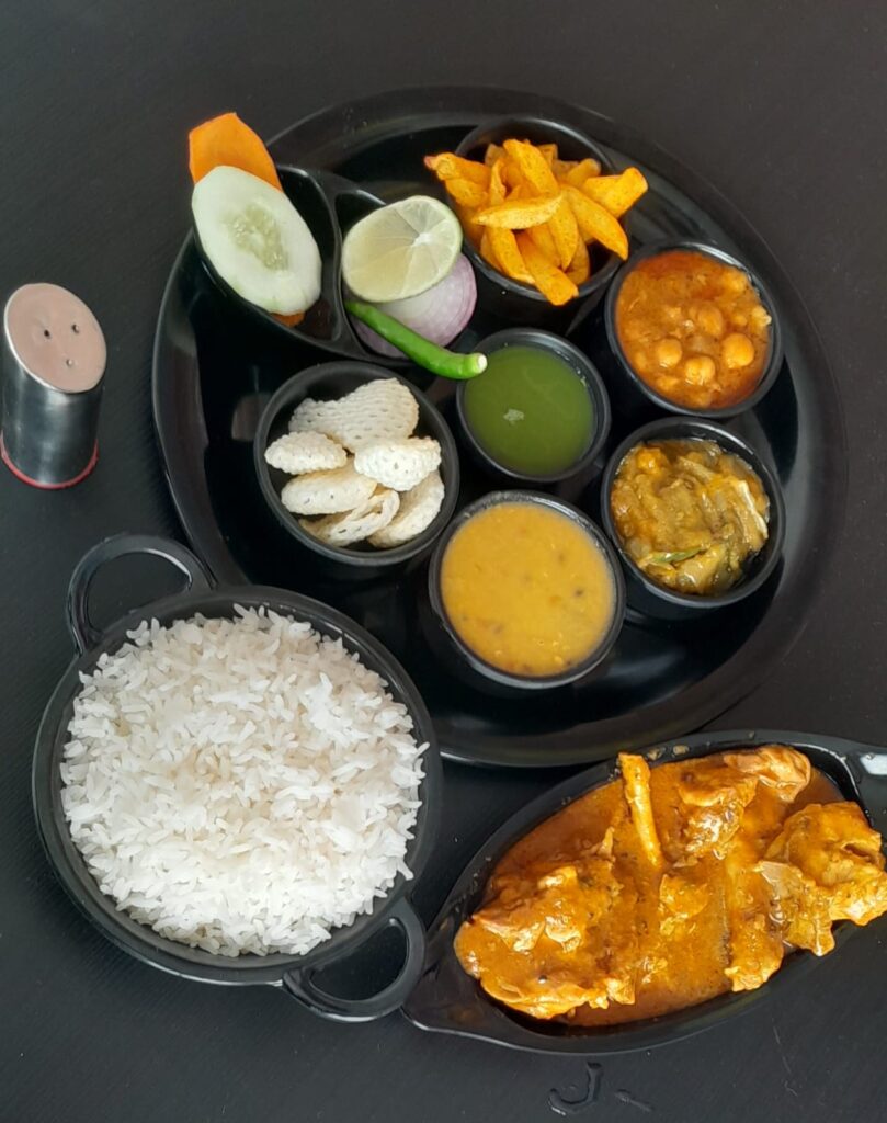 Full Chicken Meal Rs 149